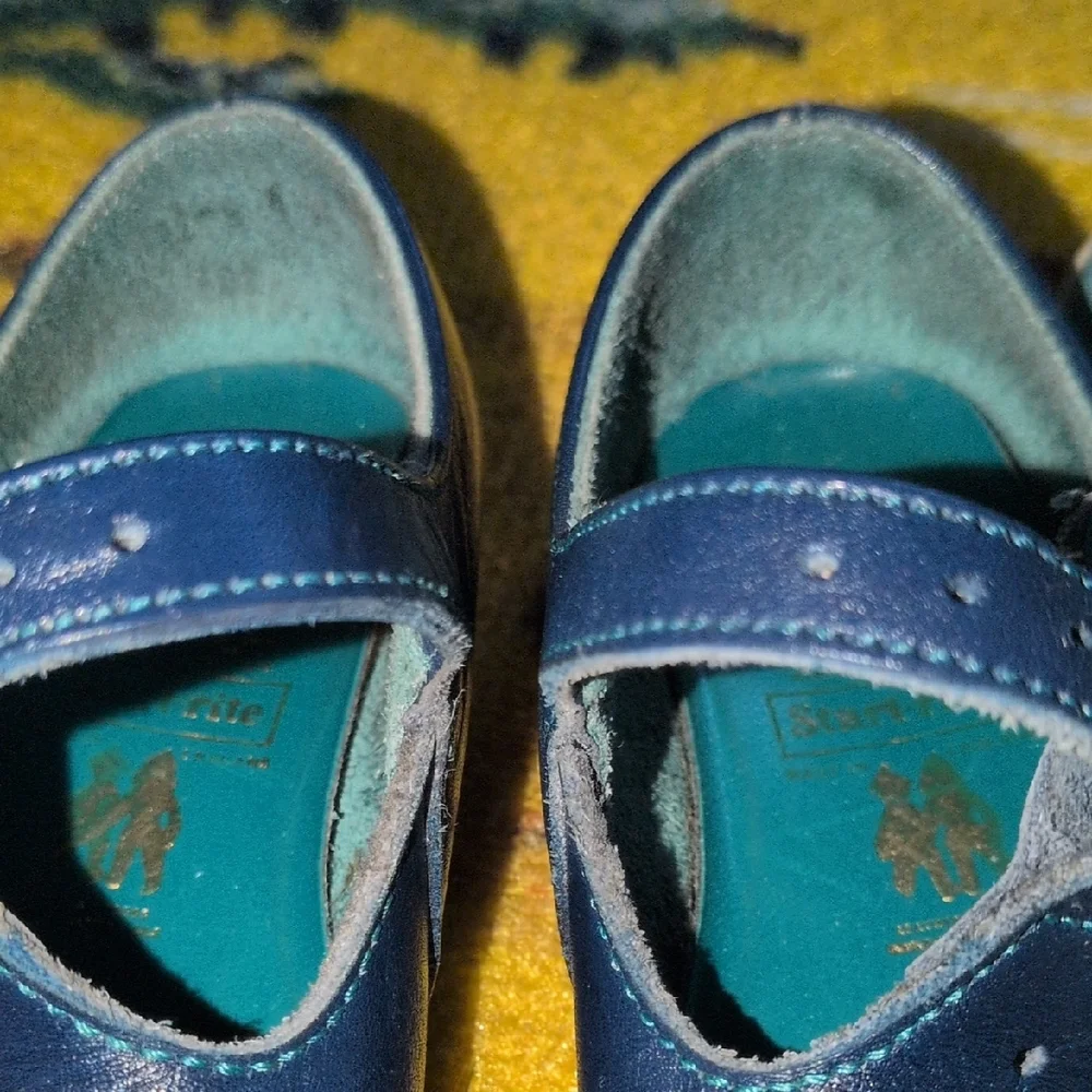 Stride Rite Toddler Navy Shoes - Picture 10 of 13